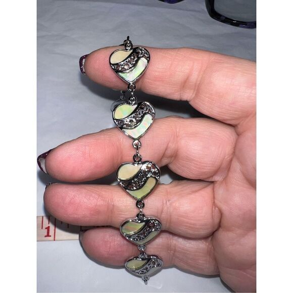 Vintage Silver Tone and Abalone Heart Link Bracelet - Picture 6 of 6